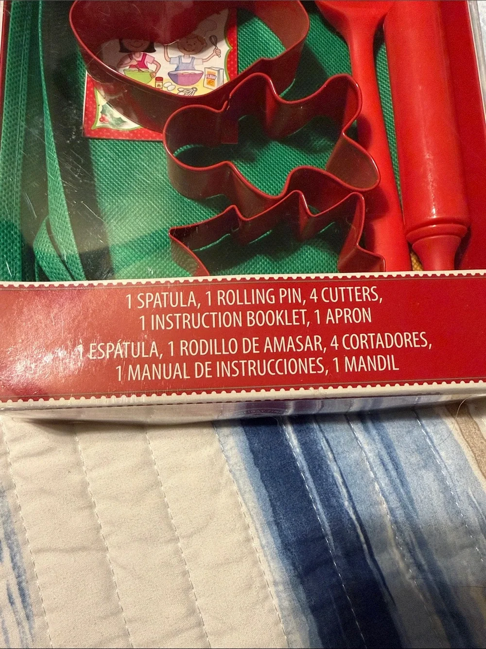 Holiday Time Red and Green Holiday Baking Set - 8-Piece Kit